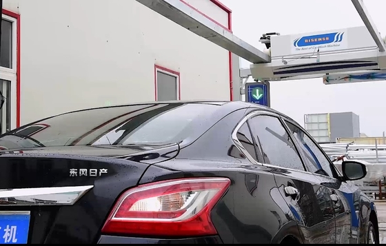 New Risense Single Arm Touchless Car Wash Machine 360 Degree